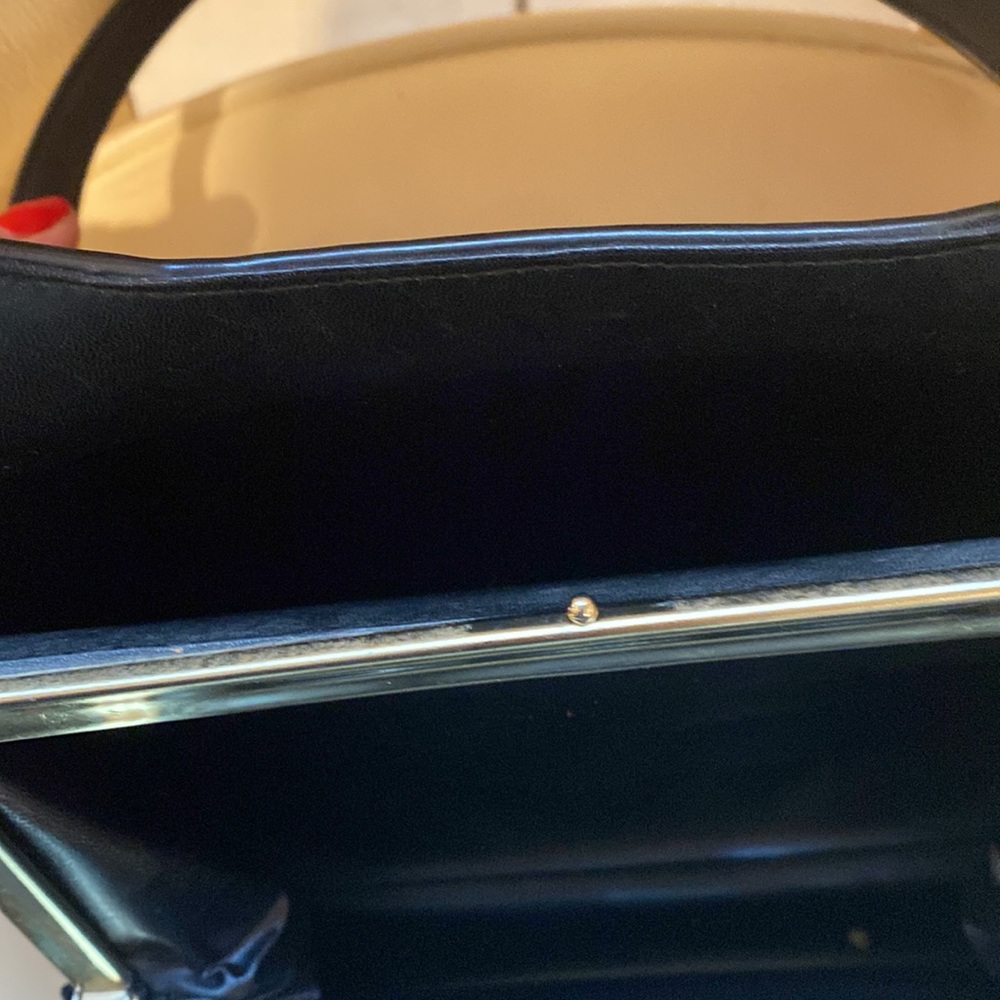 BLACK PURSE - Picture 5 of 7